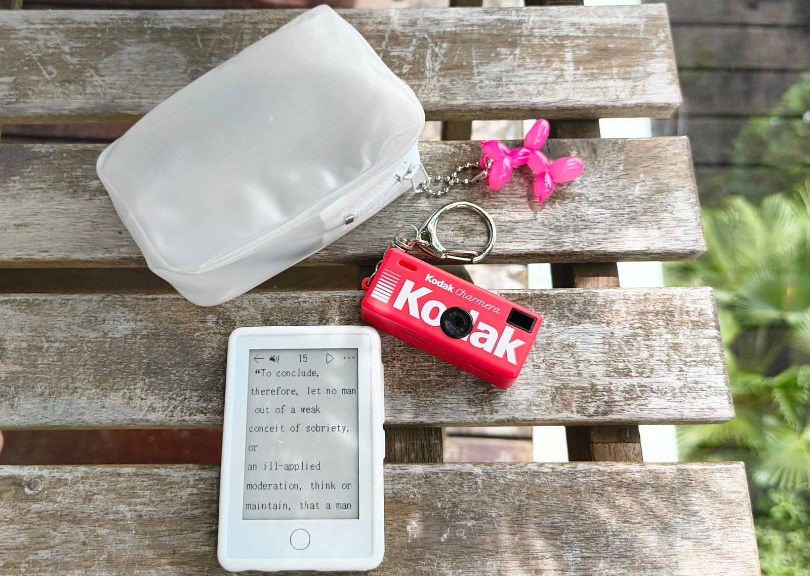 Small but mighty: My review of the Yizhiyin mini e-reader